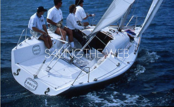 beneteau_25_sailing