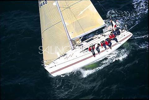 sun_fast_37_sailing2