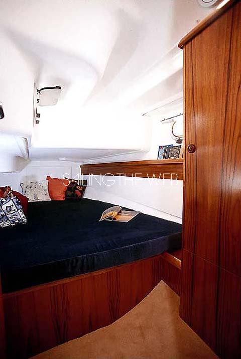 sun_odyssey_34.2_aft_cabin