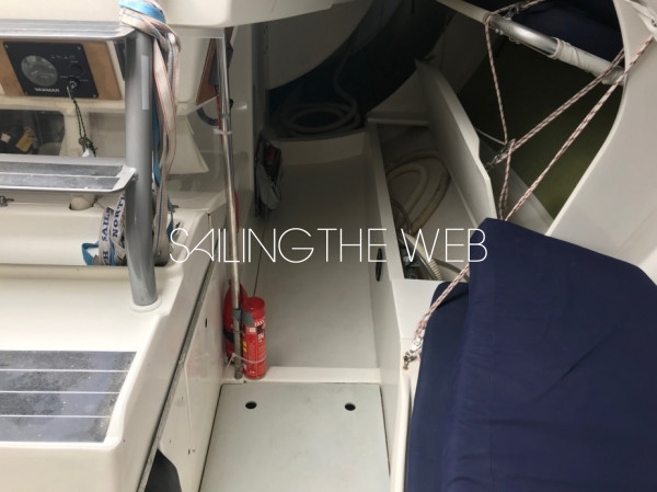 farr_40_cabin_aft